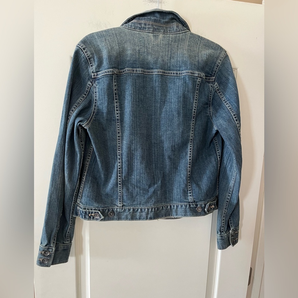 Liz Claiborne Faded Distressed Denim Jacket Women’s Size Medium - Picture 8 of 16